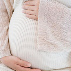 这一增长主要由企🥬业AI🏷🔥基础设施、企🐒💇业AI解决方案🧾📱